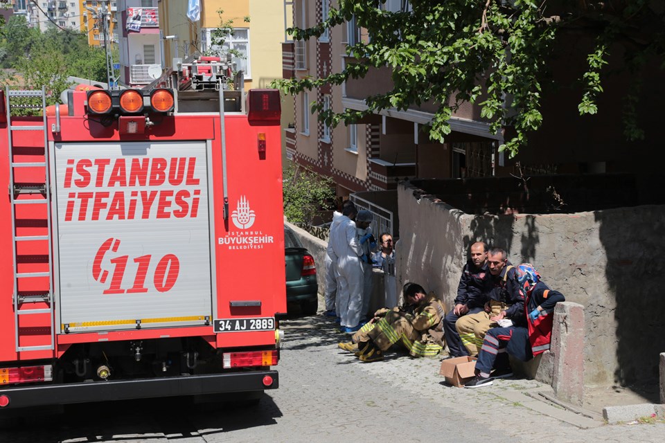 Ataşehir'de yangın: 1 ölü, 3 yaralı - 1