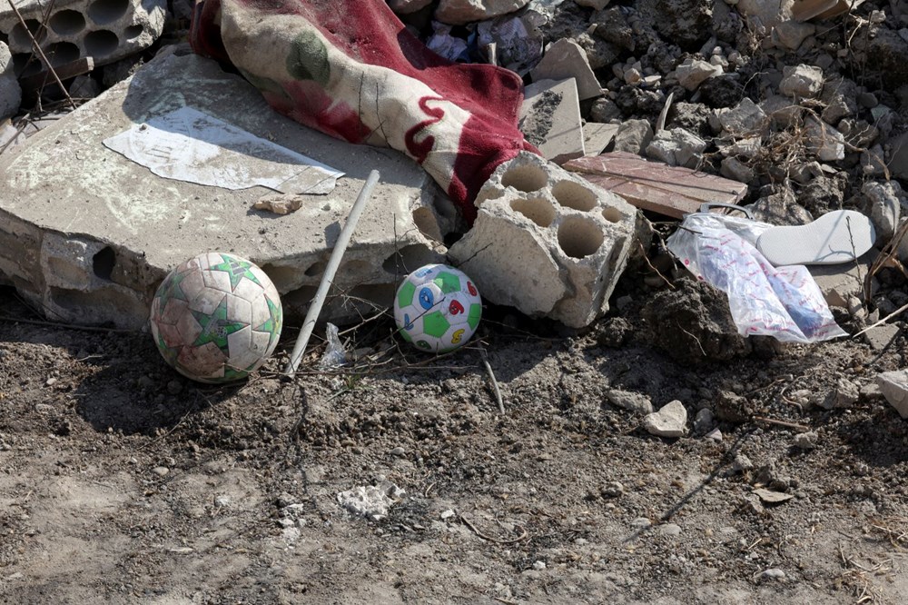 Lübnan bombardıman altında: İsrail ilk kez Beyrut'un merkezini vurdu - 6