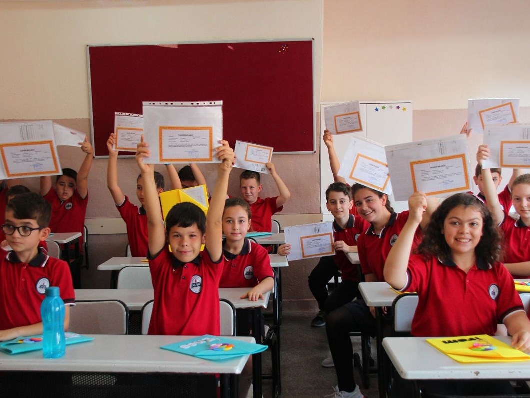 e okul vbs girisi veli bilgilendirme sistemi e okul ogrenci girisi ile takdir ve tesekkur hesaplama ntv