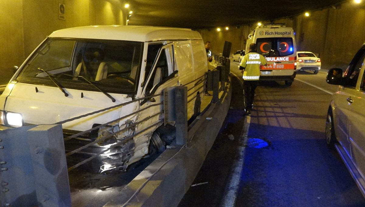 Minibüsün camından fırlayıp karşı yöndeki otomobile çarparak hayatını kaybetti