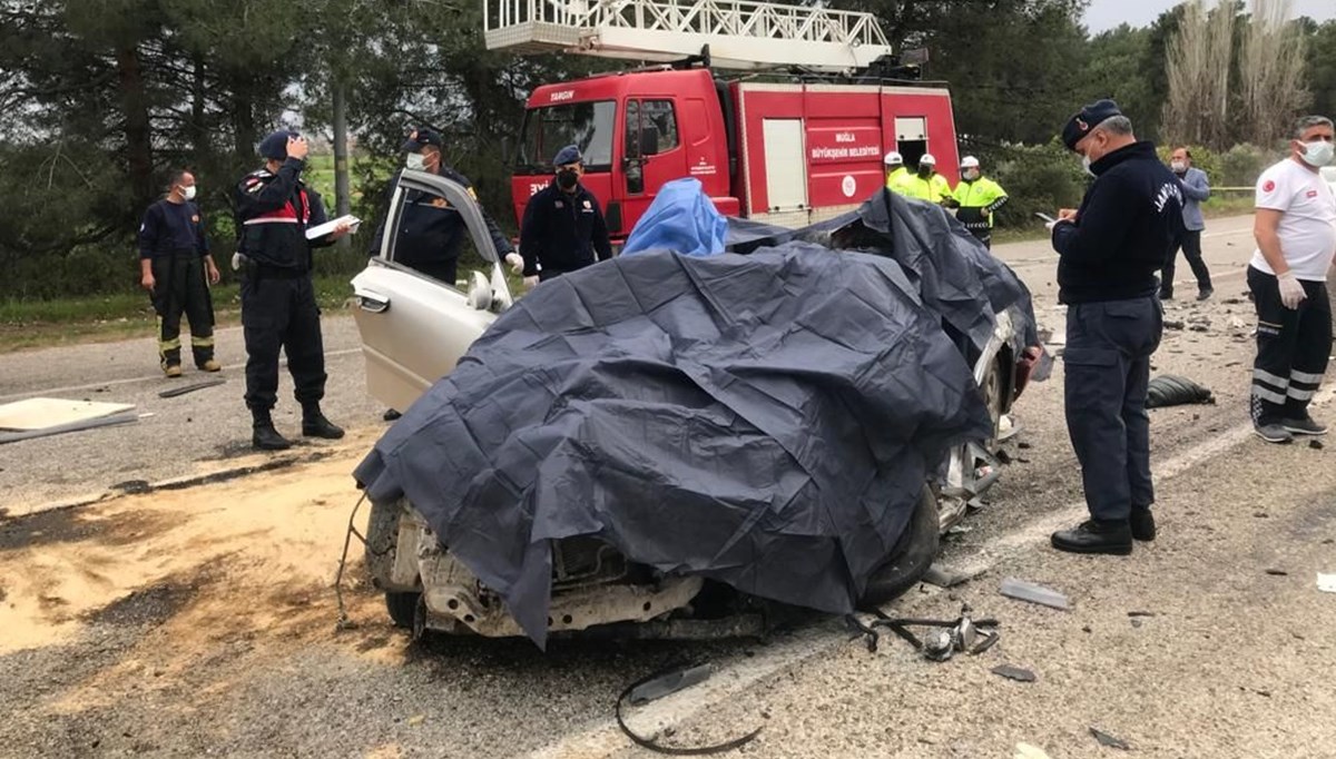 Muğla'da katliam gibi kaza: Aynı aileden 5 ölü
