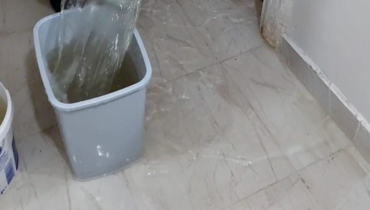 Sağanak yağış sonrası daireleri su bastı: 