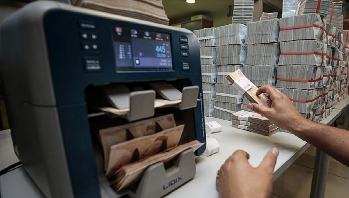 Bankacılık sektörü kredi hacmi 10 trilyon lirayı aştı Bankacılık sektörü kredi hacmi 10 trilyon lirayı aştı