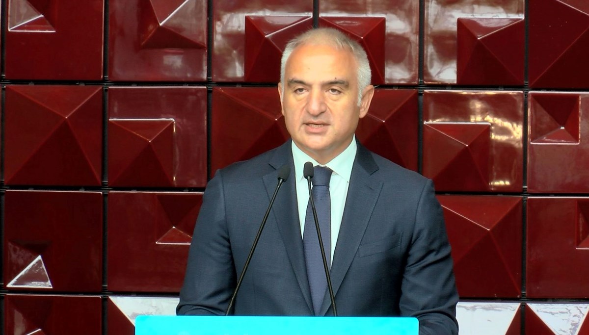 Bakan Ersoy: Sanatın gücüyle terör örgütü propagandası yapılmasına karşıyız Bakan Ersoy: Sanatın gücüyle terör örgütü propagandası yapılmasına karşıyız