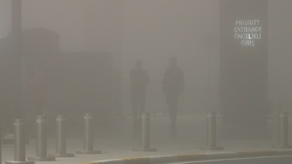 İstanbul'da yoğun sis etkili oldu - 19