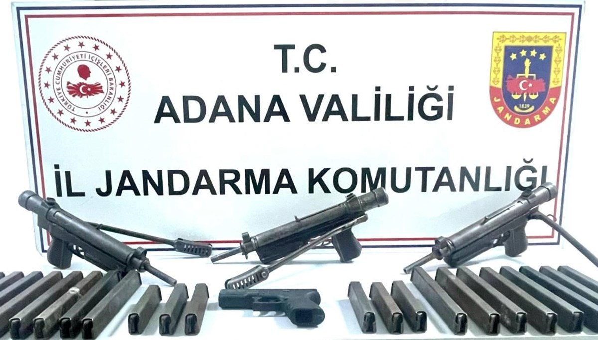 İş yerinden silah çıkan iki kişiye gözaltı