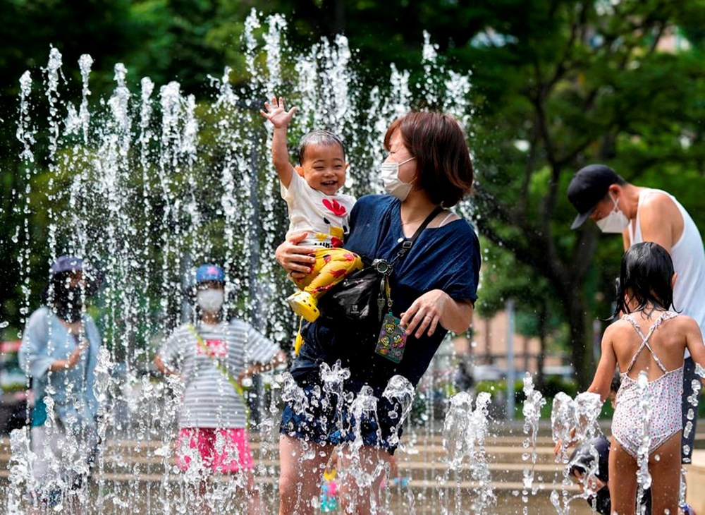 Japonya’da aşırı sıcaklar nedeniyle 7 bin 116 kişi kişi hastaneye kaldırıldı - 1