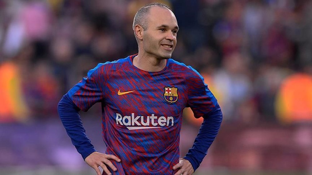 Ronaldo mu Messi mi? İşte 21. yüzyılın en iyi futbolcuları - 38