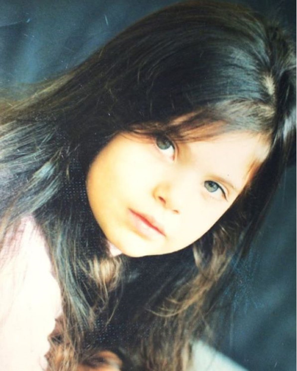 Cenk Eren'den Ajda Pekkan paylaşımı: Ben yaşlandım o hala genç (Ünlülerin çocukluk ve gençlik halleri) - 464