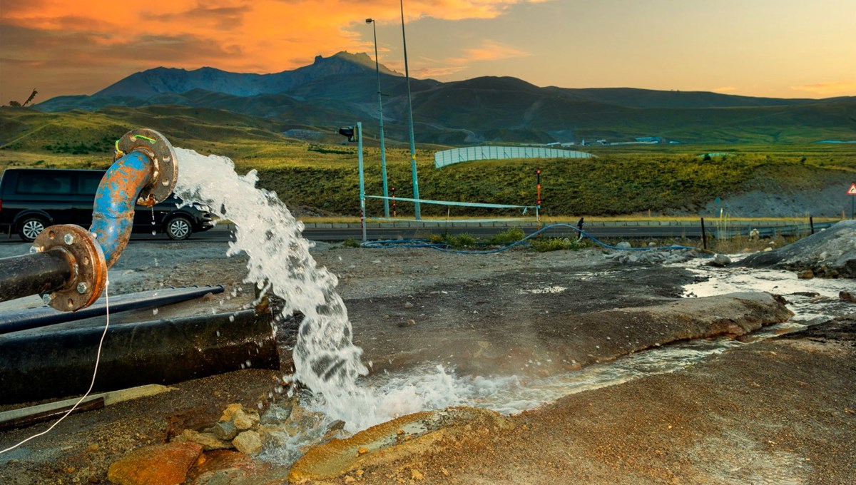 Erciyes Dağı'ndan termal su çıktı