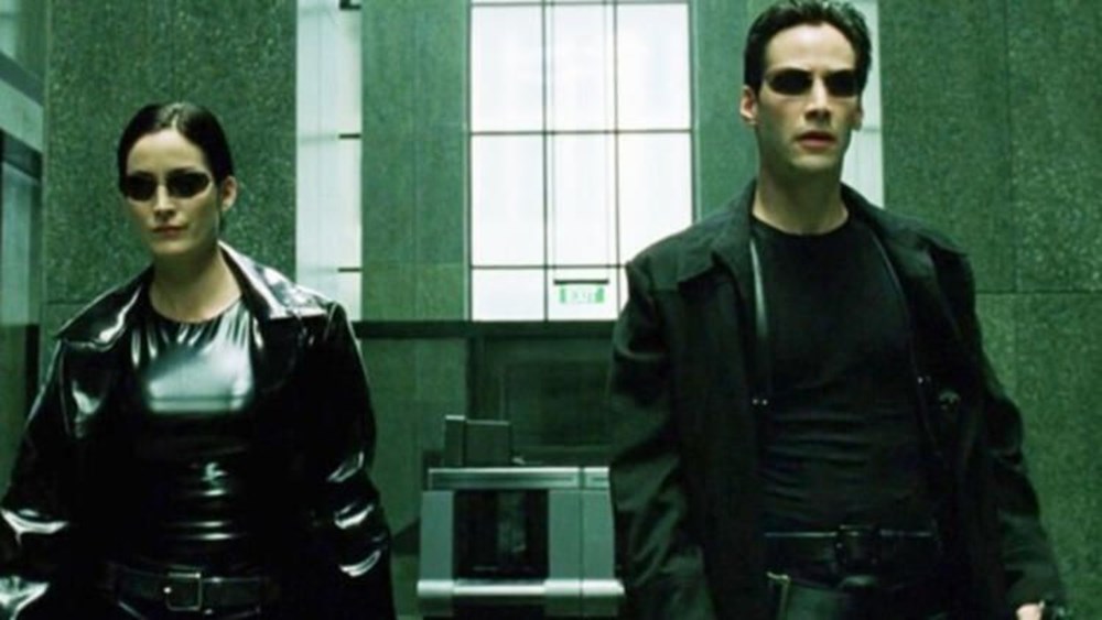 Matrix'te neden herkes güneş gözlüğü takıyor? - 4