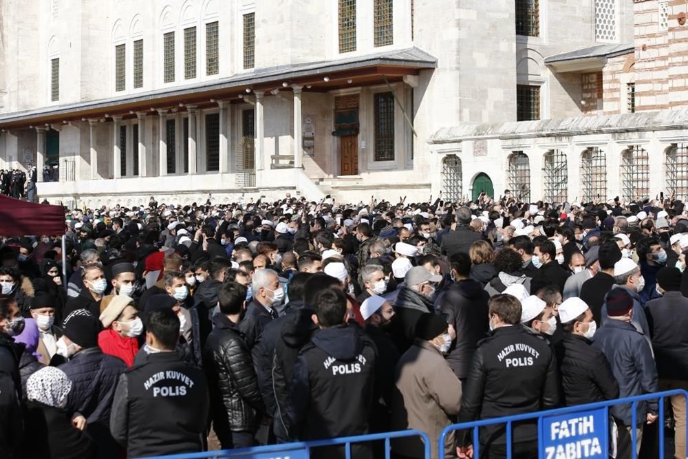 Hadis alimi Muhammed Emin Saraç son yolculuğuna uğurlandı - 11