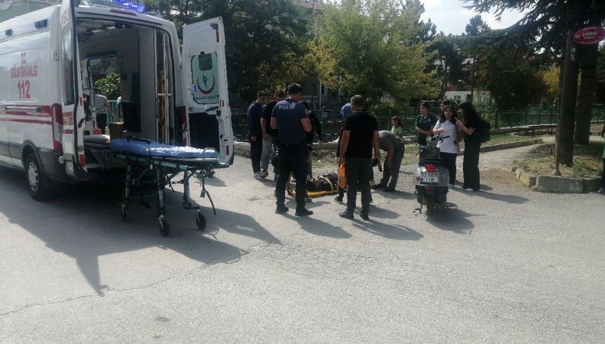 Isparta’da motosikletler çarpıştı: 2 yaralı Isparta’da motosikletler çarpıştı: 2 yaralı