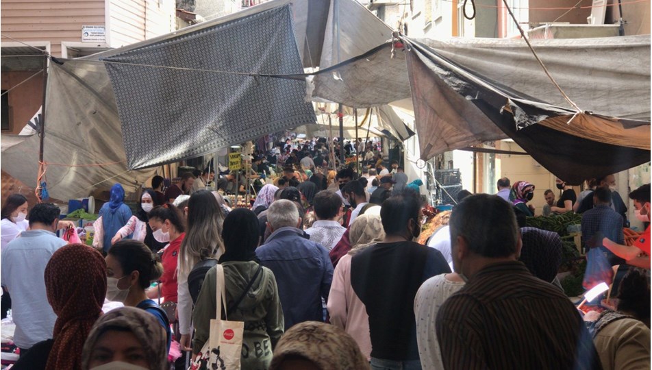 İstanbul'da pazar yerlerinde sigara yasağı