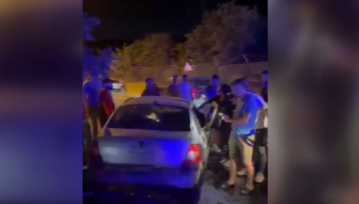 Refüjü aşıp karşı şeride geçti: 5 yaralı