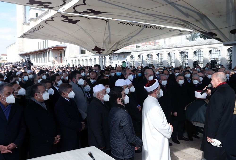 Hadis alimi Muhammed Emin Saraç son yolculuğuna uğurlandı - 9