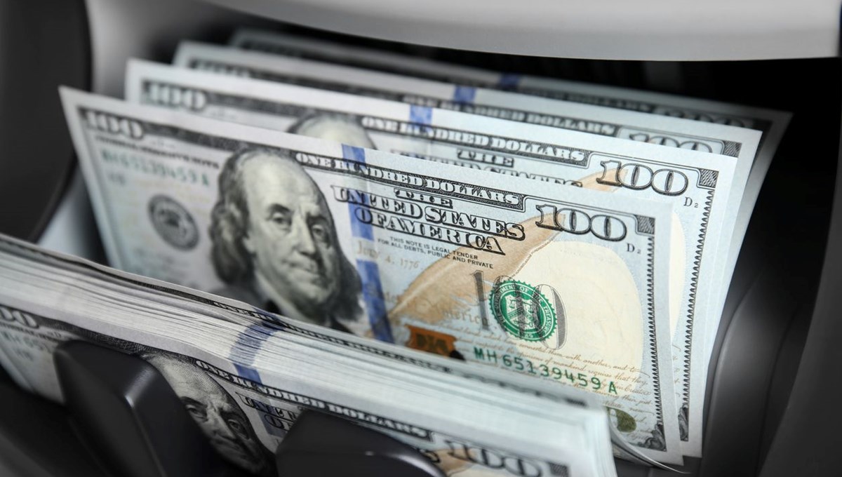 Suudi Arabistan'dan Yemen'e 500 milyon dolar destek Suudi Arabistan'dan Yemen'e 500 milyon dolar destek
