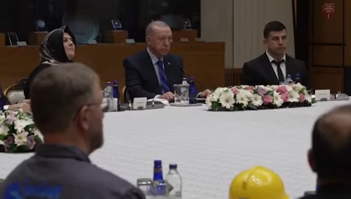 Erdoğan, işçi-işveren kesimi görüştü Erdoğan, işçi-işveren kesimi görüştü