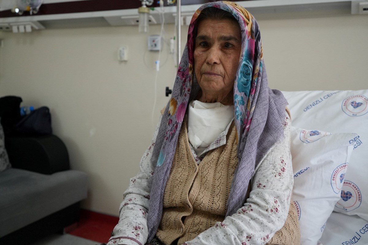 50 yıl boyunca guatr ile yaşayan Zeliha Ceylan 50 yıl boyunca guatr ile yaşayan Zeliha Ceylan