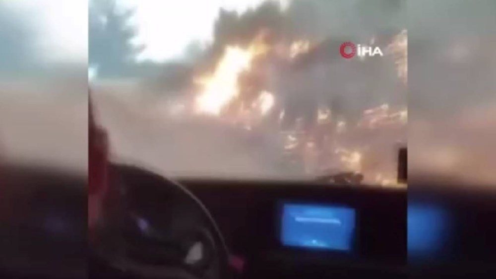 Orman yangınlarıyla mücadele: 3 ilde yangınlar kısmen kontrol altında - 16