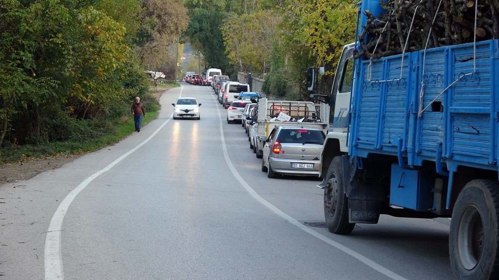 Kısıtlama öncesi Bursa'da kilometrelerce su kuyruğu - 5