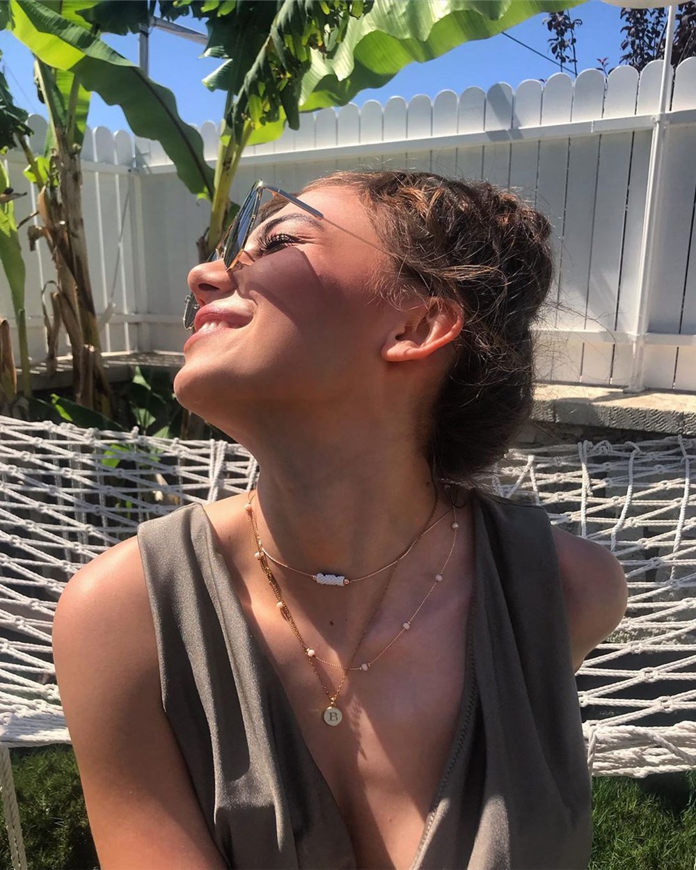 Serenay Sarıkaya Yaz bitmedi bitemez (Ünlü isimlerin tatil