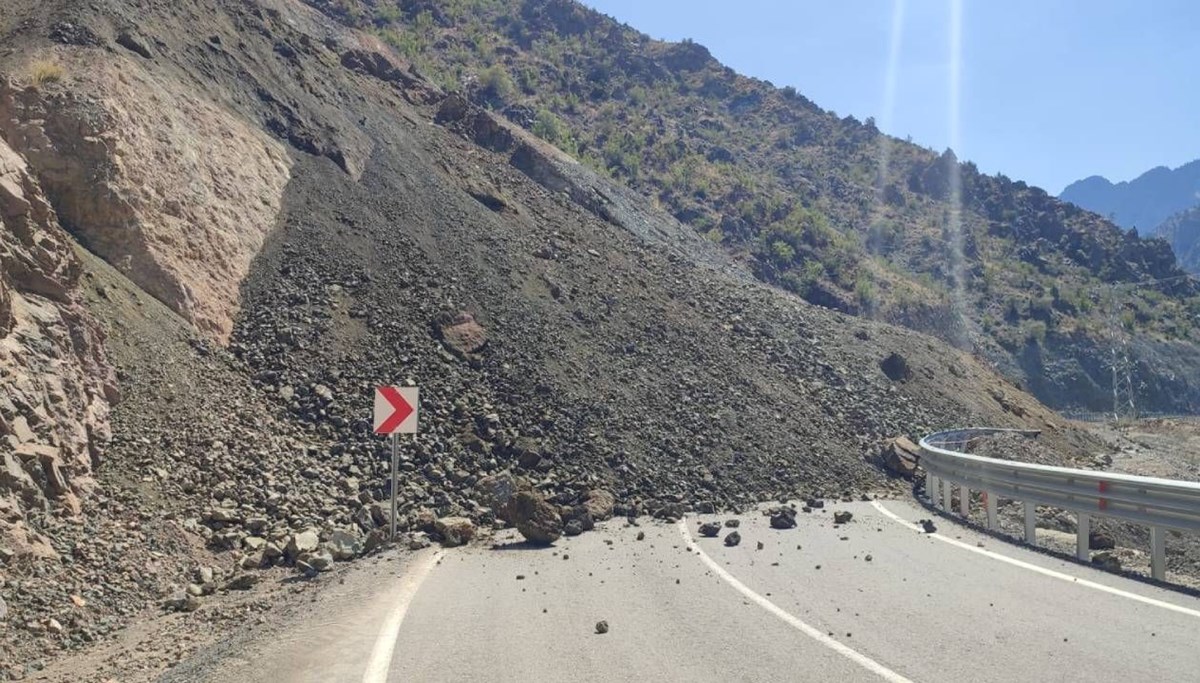 Artvin'de heyelan meydana geldi