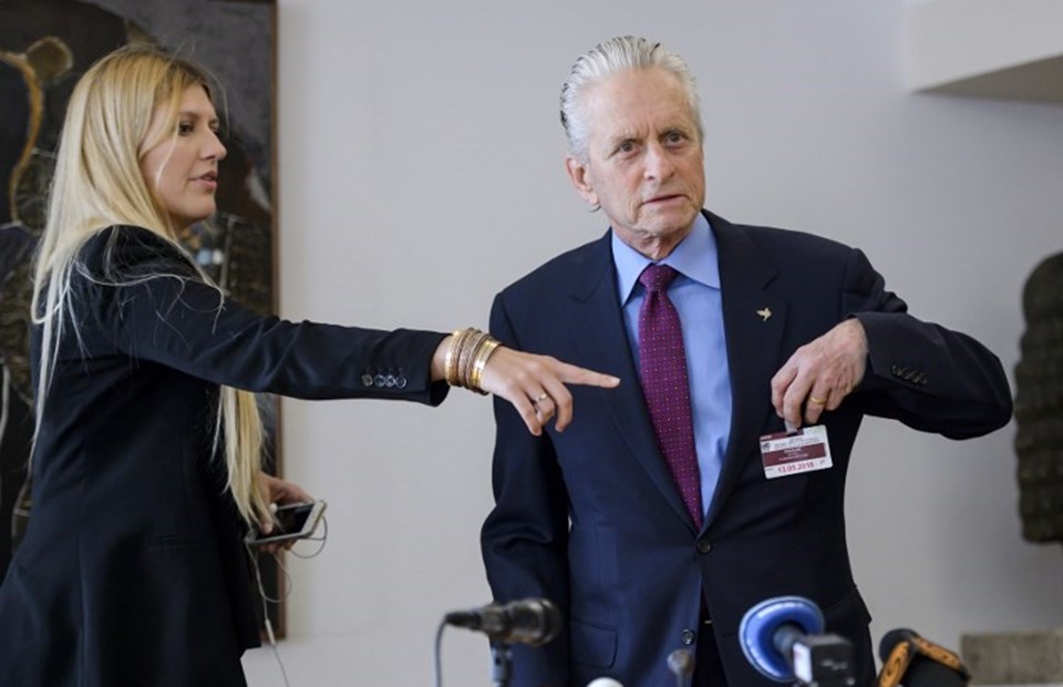 ICAN'ın Cenevre'deki bürosunun yönetimini 34 yaşındaki İsveçli Beatrice Fihn yapıyor. ABD'li aktör Michael Douglas da ICAN'a destek vermek için Cenevre'deki merkezi ziyaret etmişti.
