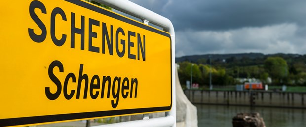 av vize schengen171116.jpg