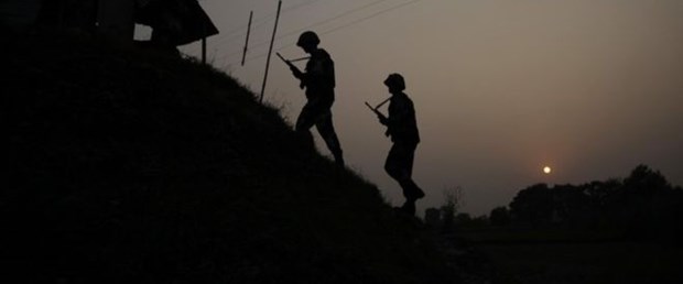 hindistan pakistan sınır çatışma231116.jpg