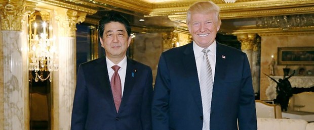 japonya abe trump ziyaret181116.jpg