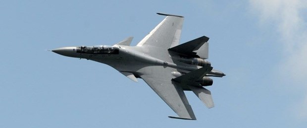 myanmar rusya savaş uçağı Su-30 abd250118.jpg