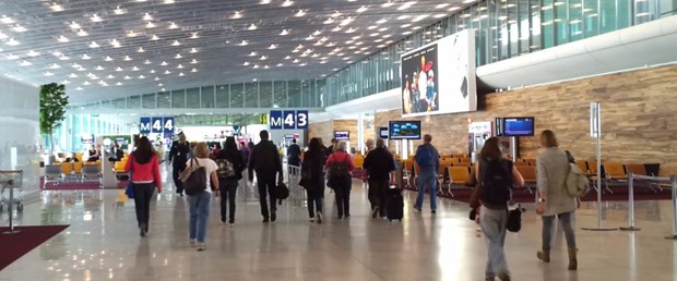 airport.jpg