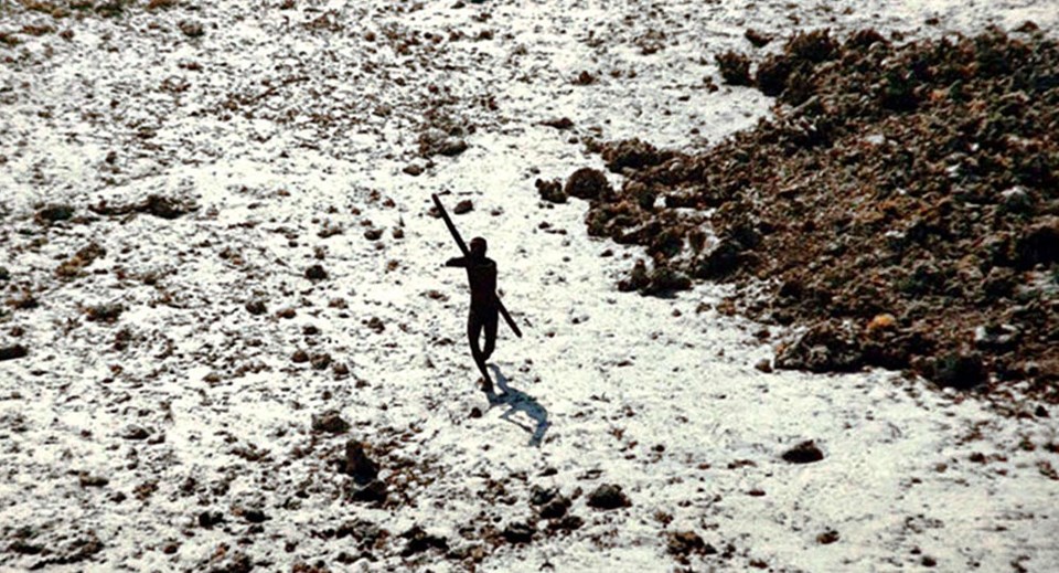 (Hindistan Sahil Güvenlik Komutanlığı tarafından çekilen bir fotoğraf)
