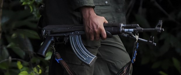farc kolombiya militan serbest040717.jpg