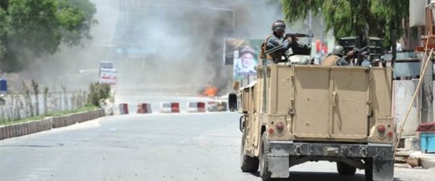 afganistan daeş TV saldırı170517.jpg