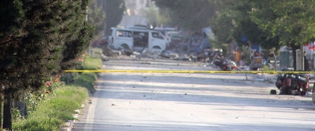 afganistan bombalı saldırı.jpg