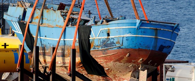 migrants wreck.jpeg