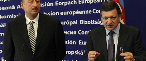 Aliyev: Basit bir cevap bekliyoruz