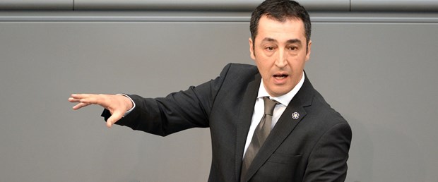 cem özdemir ermeni soykırım iddia030616.jpg