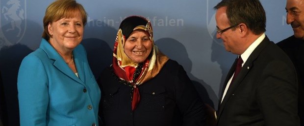mevlüde genç almanya ödül290815.jpg