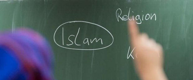 almanya başörtüsü yasak170519.jpg