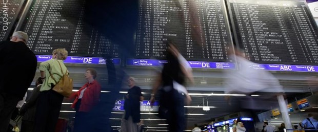 almanya frankfurt havalimanı070818.jpg
