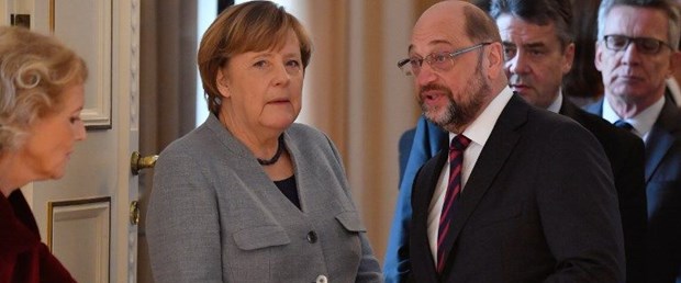 merkel almanya koalisyon110118.jpg