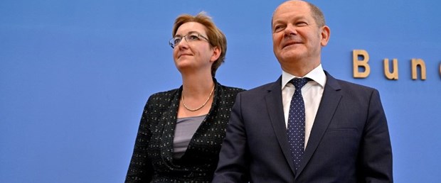 almanya olaf scholz spd liderlik210819.jpg