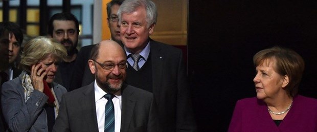 merkel schulz koalisyon uzlaşma070218.jpg