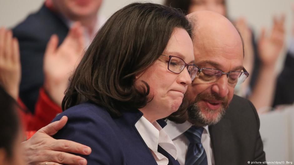 SPD'DE GENEL BAŞKANLIK KAVGASI