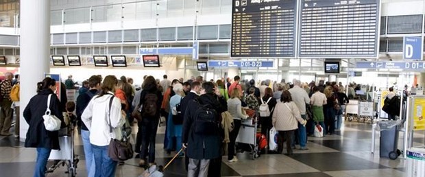 almanya türkiye havalimanı070319.jpg
