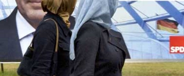Almanya'ya insan hakları eleştirisi