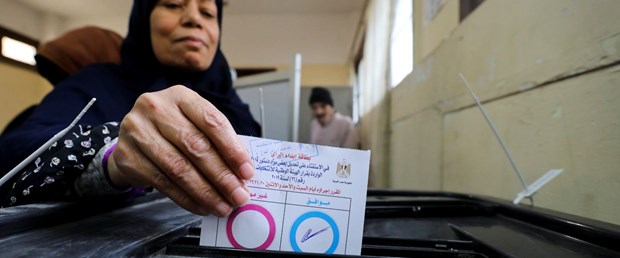 mısır referandum sisi200419.JPG